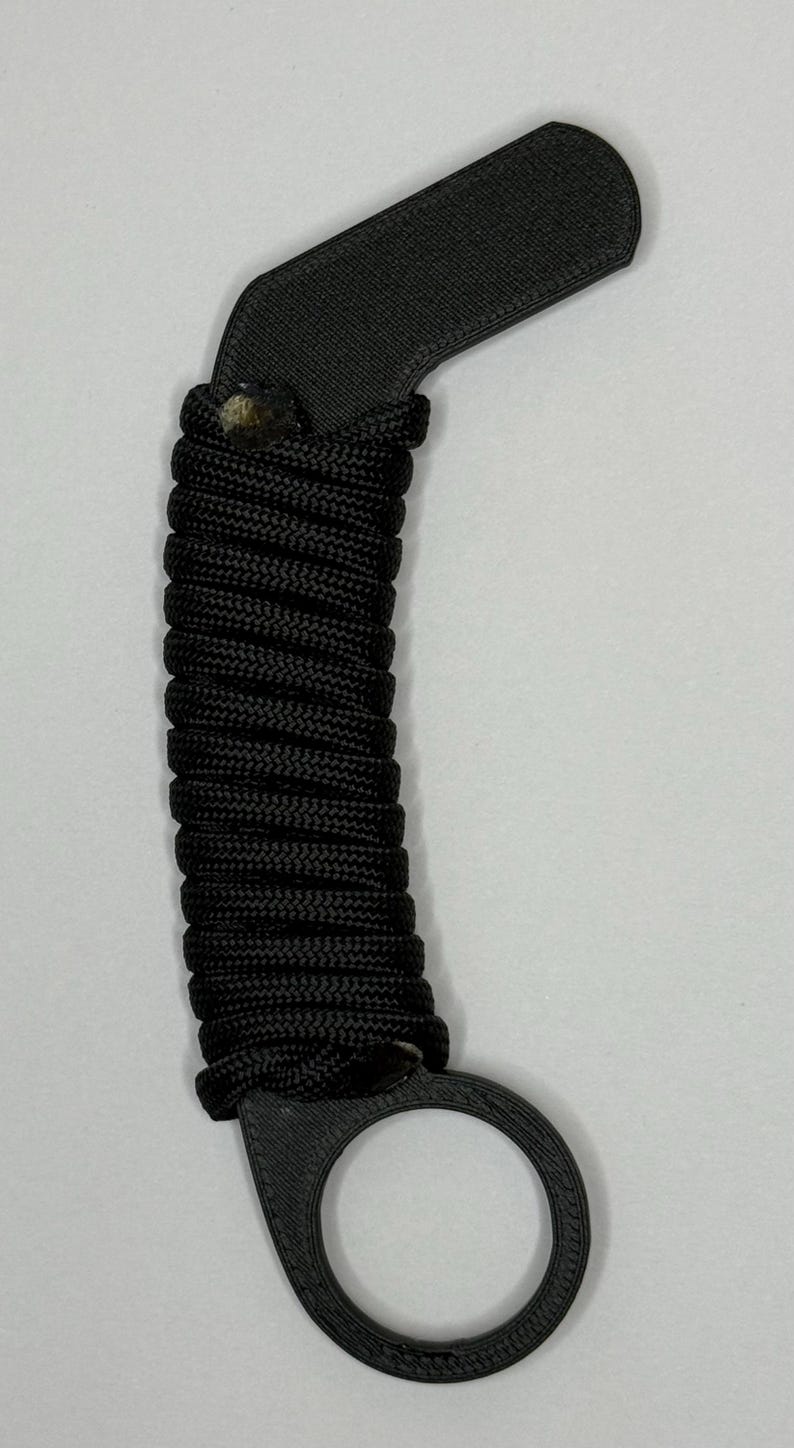 Fidgbit Black studio
